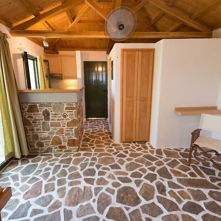 Casa Milos Stone Chalets Алонисос Экстерьер фото