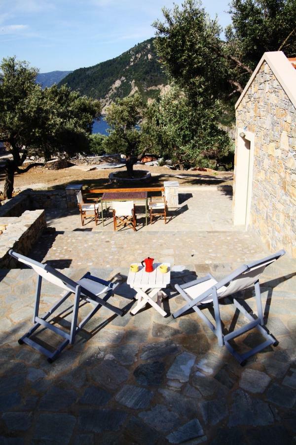 Casa Milos Stone Chalets Алонисос Экстерьер фото